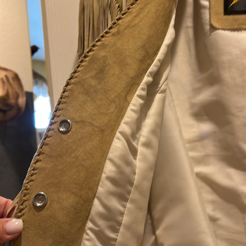 Fringe suede  Jacket - Picture 13 of 17
